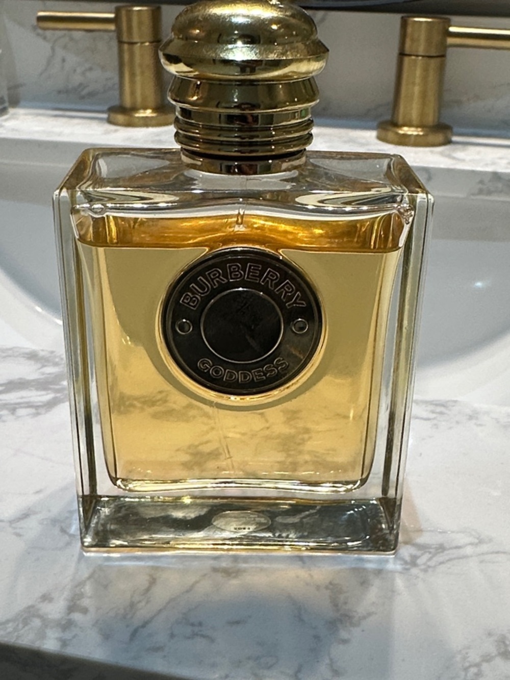 Authentic Burberry Goddess Eau de Parfum 3.3 fl oz - Picture 2 of 4